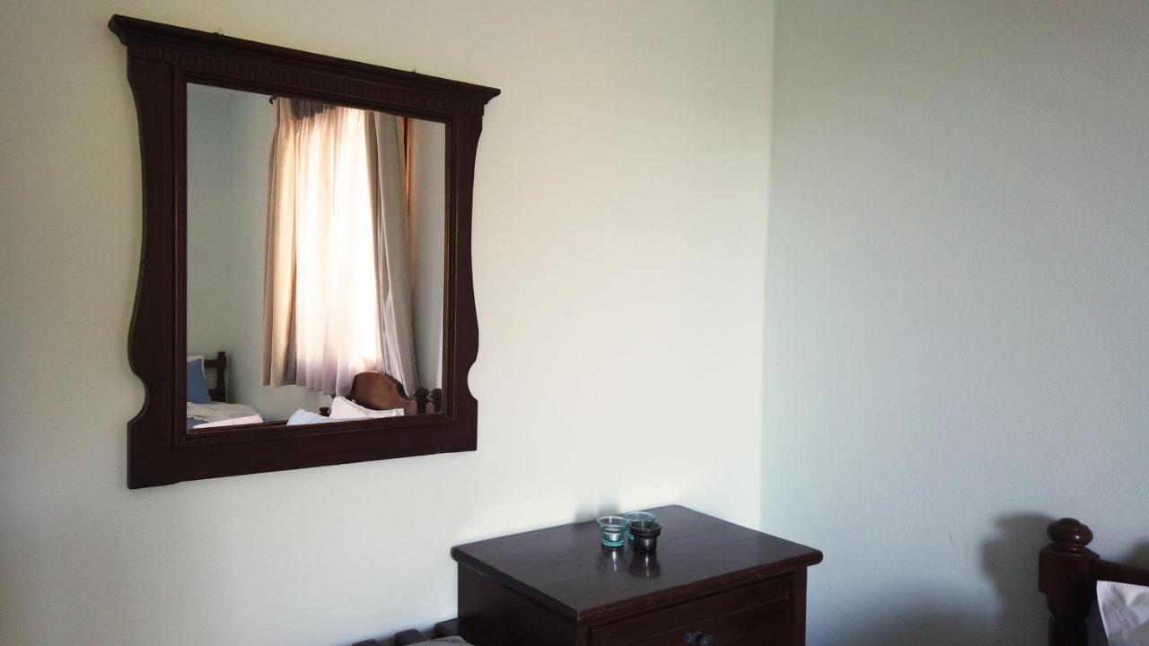 Fistiki Rooms Agia Marina  Luaran gambar