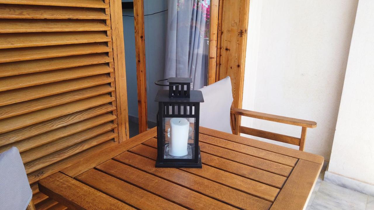 Fistiki Rooms Agia Marina  Luaran gambar